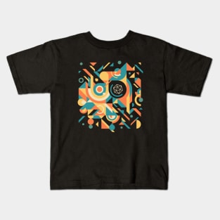 Abstract Vintage Colors 80s Polyhedral D20 Dice Kids T-Shirt